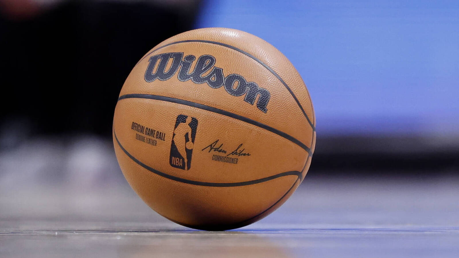 带队12胜0负，却成NBA最不受待见的球星！但联盟这一次要失算了.